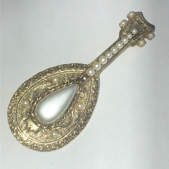1928 Brand Gold Tone and Faux Pearl Brooch - Picture 2 of 4